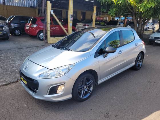 PEUGEOT 308 1.6 GRIFFE THP 16V GASOLINA 4P AUTOMÁTICO PEUGEOT 308 1.6 GRIFFE THP 16V GASOLINA 4P AUTOMÁTICO